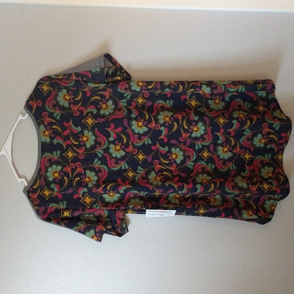 New LuLaRoe Classic T L(14-16) - Picture 6 of 6